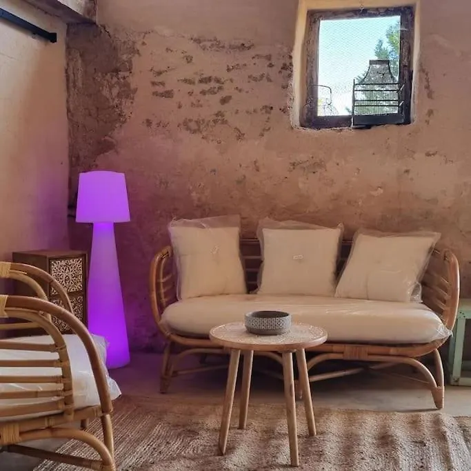 Maison Avec Grange & Piscine Vue Sur Les Pyrenees Puymaurin 펜션